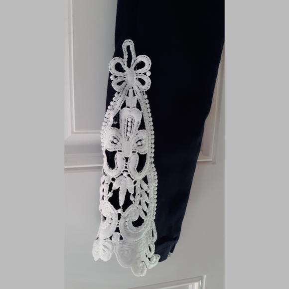 Amaryllis Lace Trim Jeggings - Picture 5 of 6